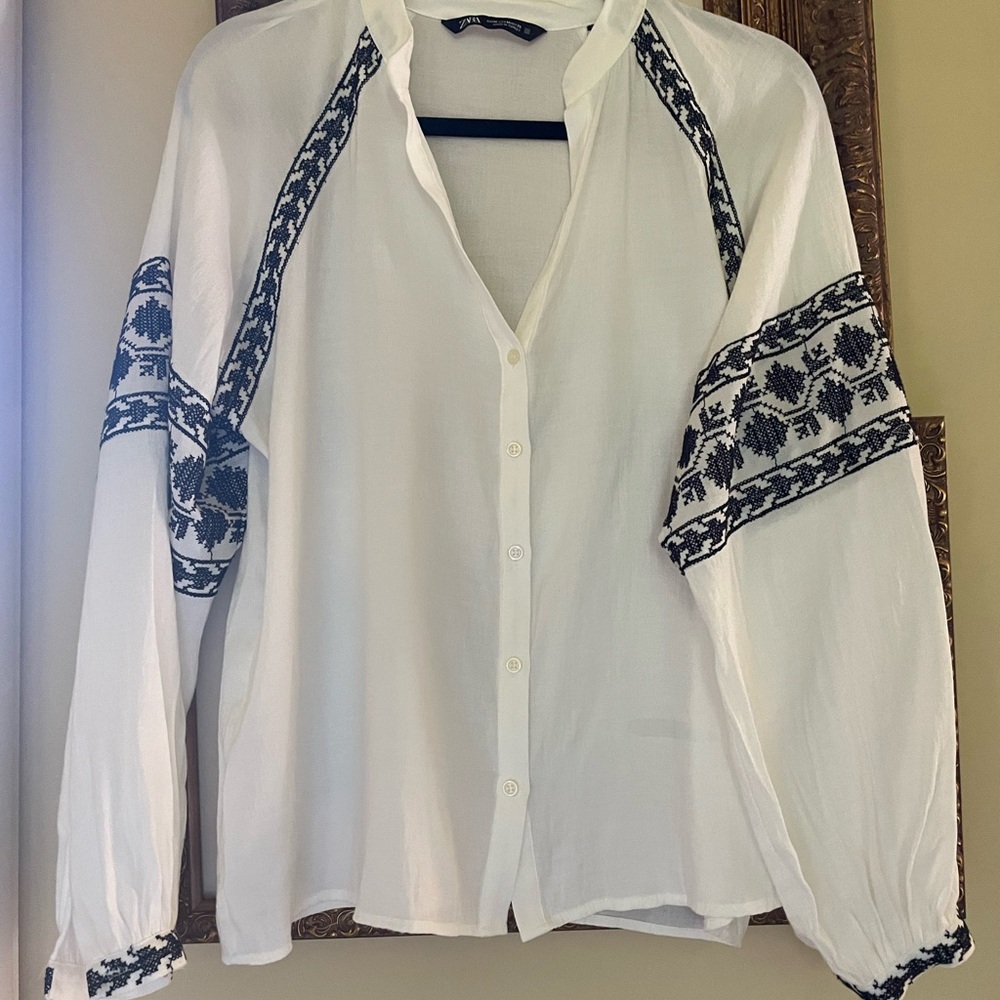 Zara White Button-Down Blouse with Black Embroidered Trim